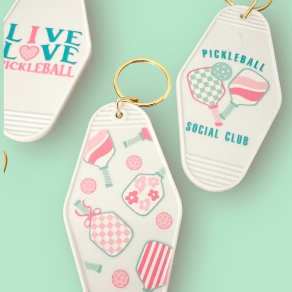 Set of SIX Pickleball Key Chains | Vintage Style Motel Key Design - Picture 3 of 3